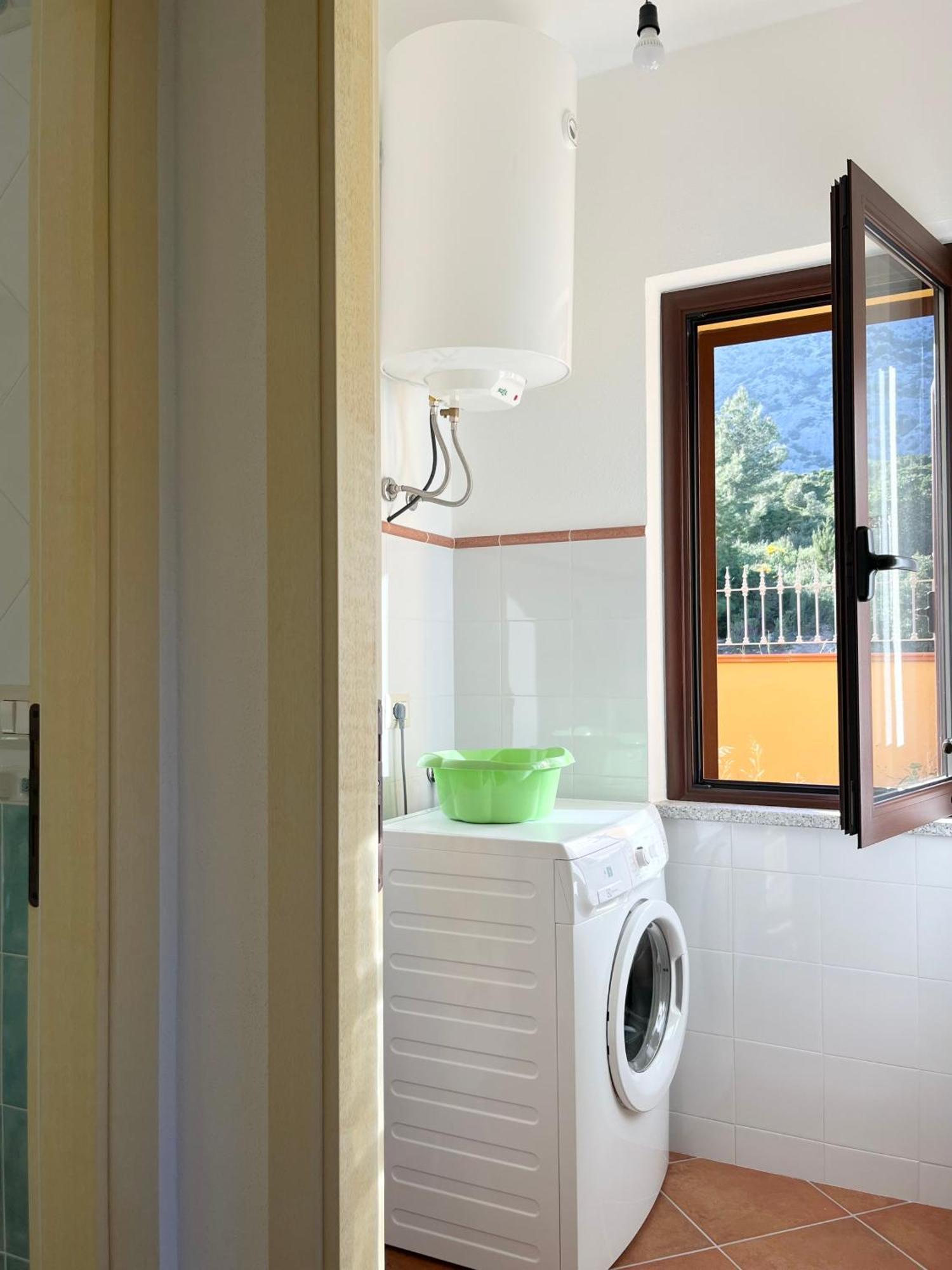 Sa Codula Iun R8525 Apartment